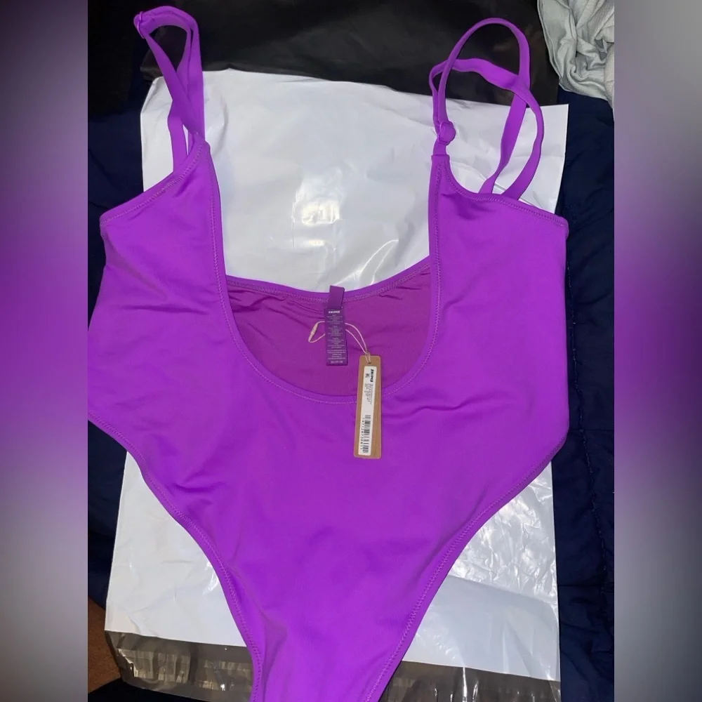 NWT Skims Recycled Swim Cut Out Open Bust One Piece Violet Size 3XL WOMENS 3611